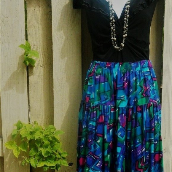Koret Dresses & Skirts - Koret Blue Multicolor Tiered Midi Skirt Size M